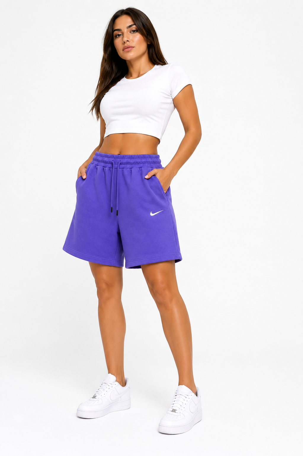 Titlu:
Pantaloni scurți Nike mov damă din bumbac